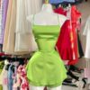 Vestido satin corto