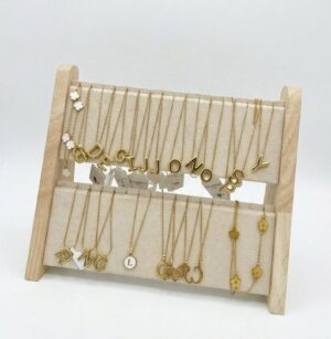 Collares con iniciales